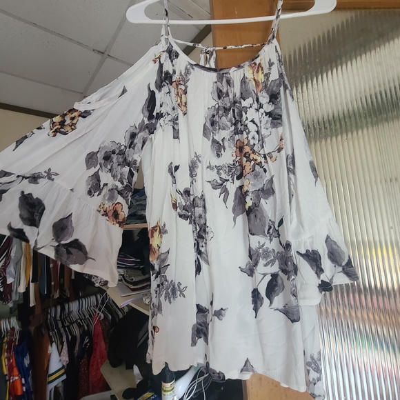 Cookies Hawaii Blouse - Picture 1 of 1